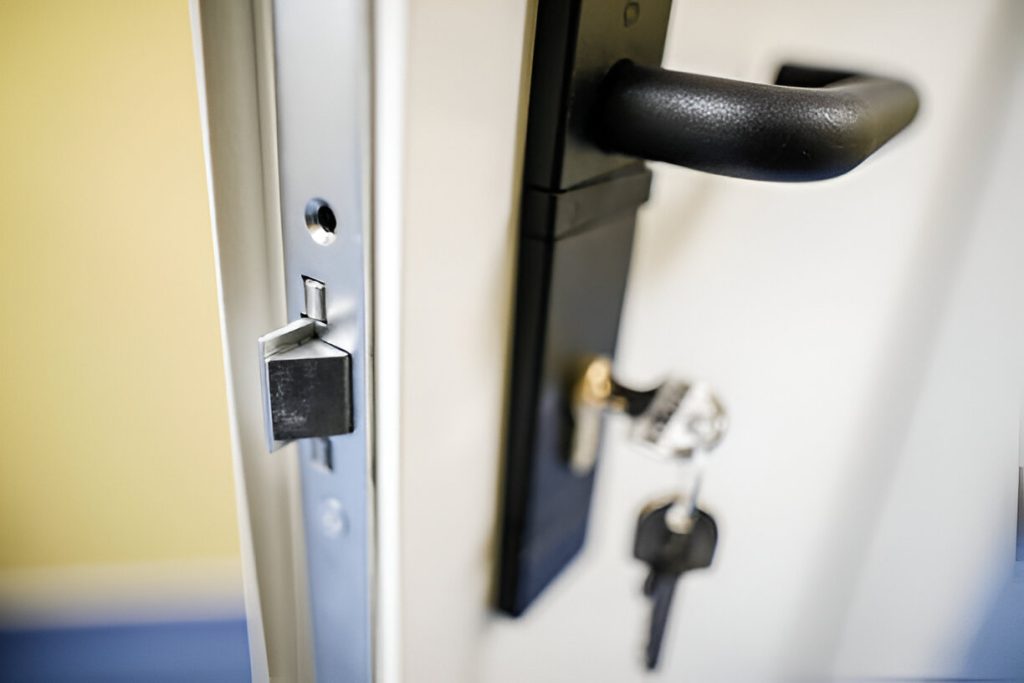 High Security Locks (2)